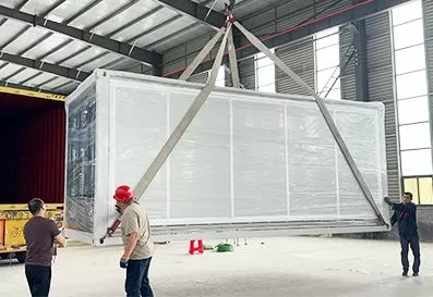 Container Expandable Home Packaging