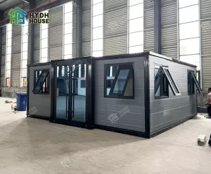 Expandable Folding Room